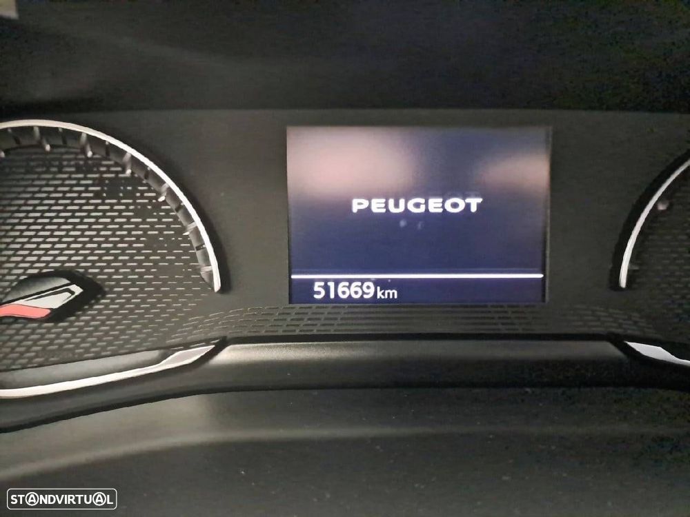 Peugeot 2008 1.2 Allure - 13