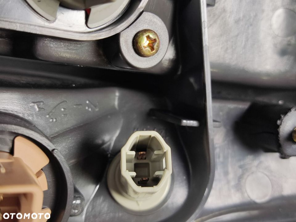 LEXUS ES Lampa Tylna Prawa i Lewa - 16