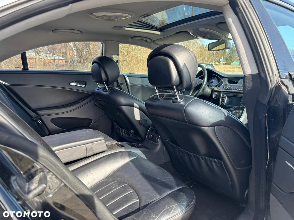 Mercedes-Benz CLS - 12