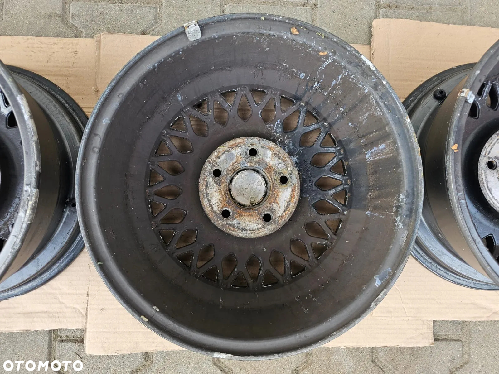 Melber Mesh BBS Mercedes-Benz W107 W116 W123 W124 W126 W201 / KBA 40990 / 7Jx15 ET24 5x112 - 11