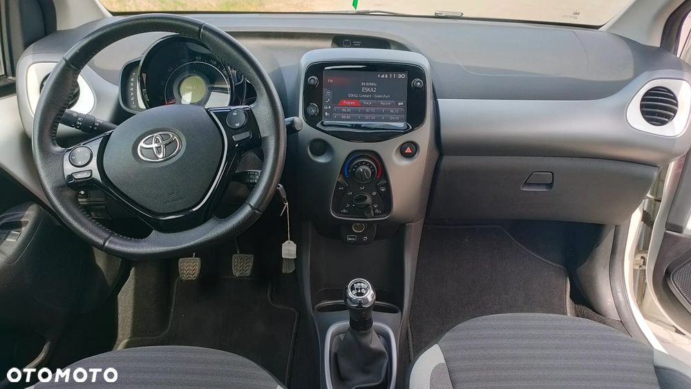 Toyota Aygo x-trend - 7