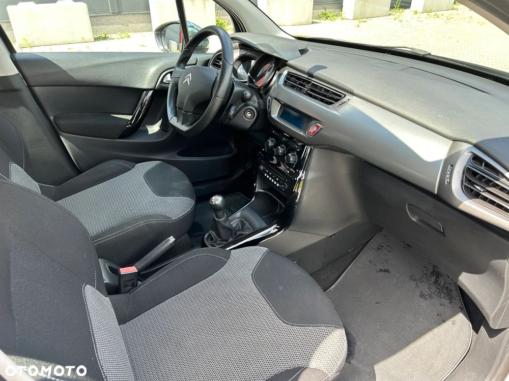 Citroën C3 Pure Tech (VTi) 82 Exclusive - 10