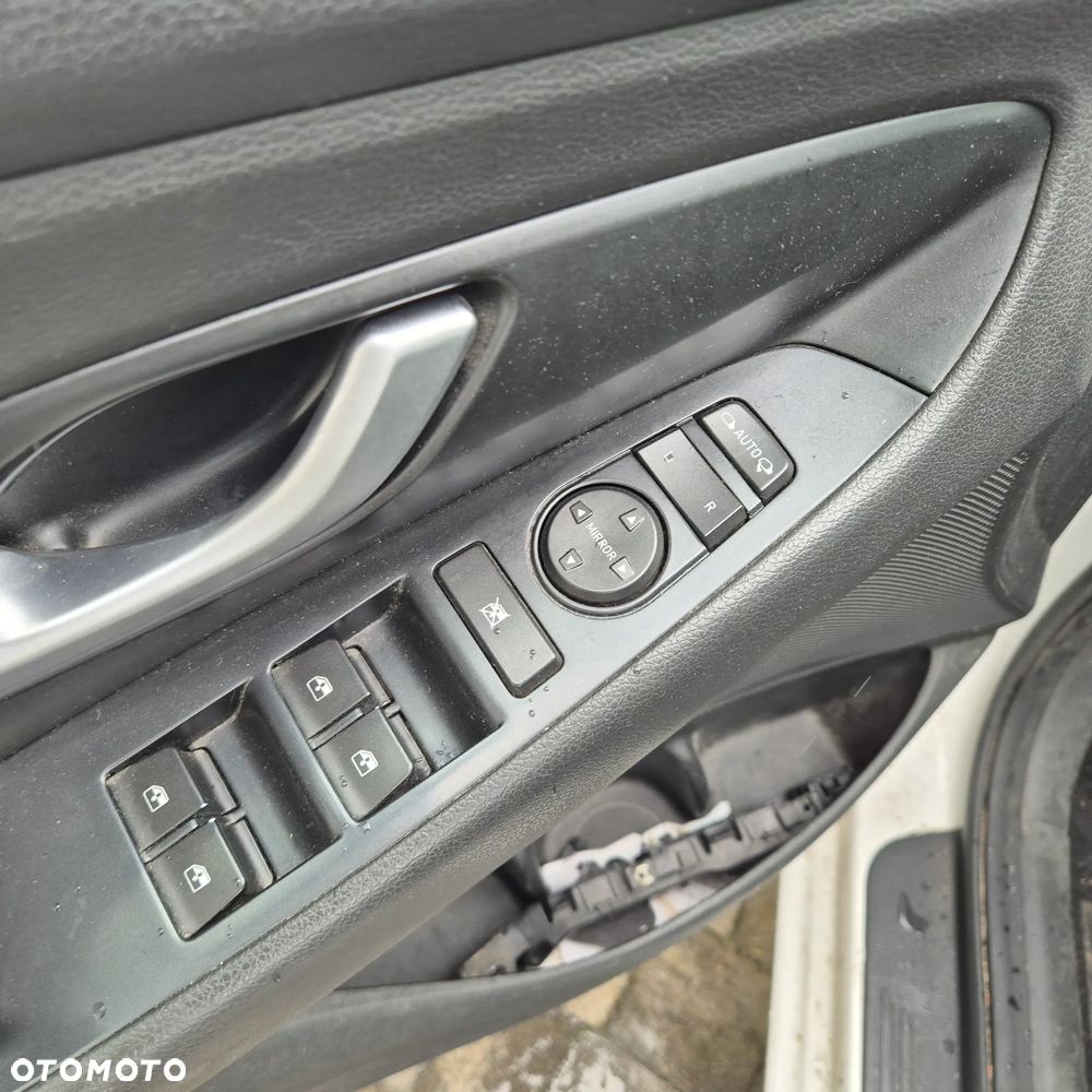 Hyundai i30 1.0 T-GDI EDITION 30 - 15