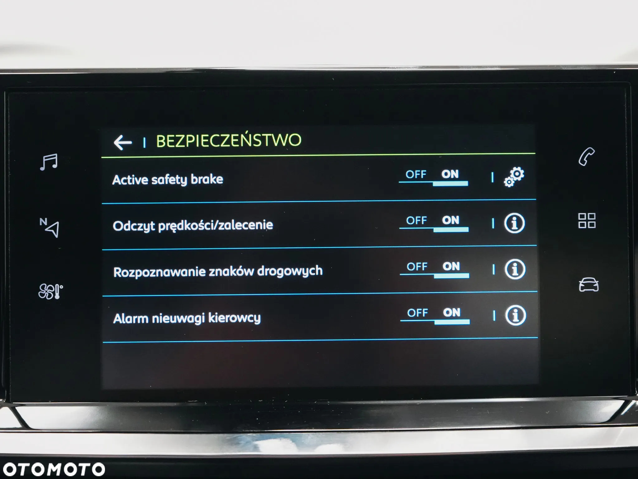 Peugeot 2008 e-2008 Active - 30