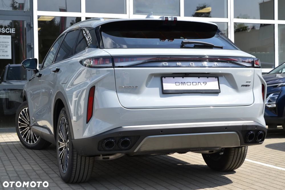 Omoda 9 1.5 Super Hybrid Exclusive AWD - 18
