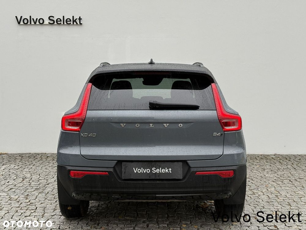 Volvo XC 40 - 7