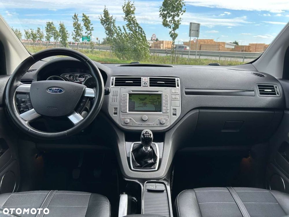 Ford Kuga - 20