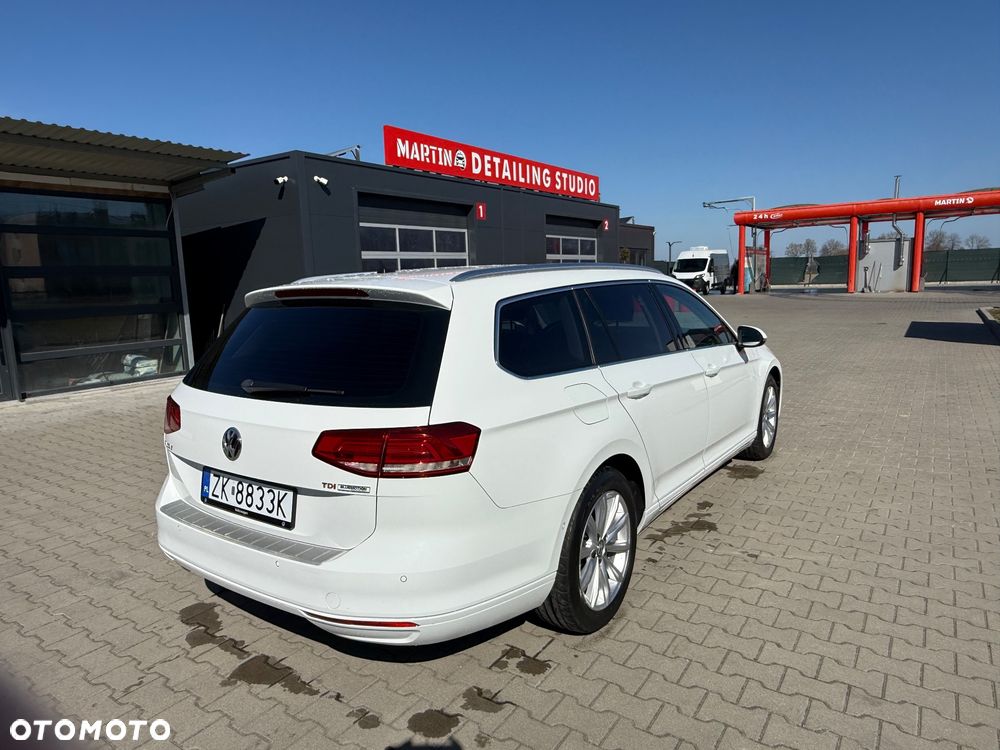 Volkswagen Passat Variant 1.6 TDI BMT Comfortline - 32