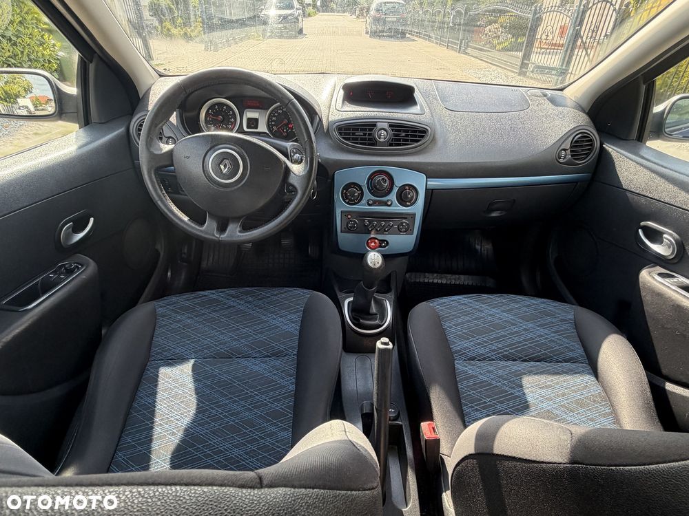 Renault Clio - 5