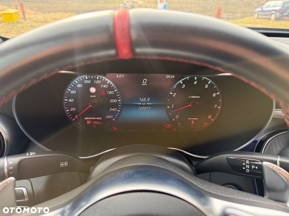 Mercedes-Benz Klasa C AMG 43 4Matic 9G-TRONIC - 29