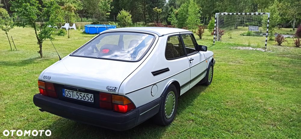 Saab 900 - 11