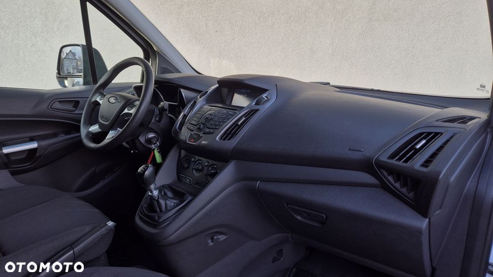 Ford TRANSIT CONNECT - 23