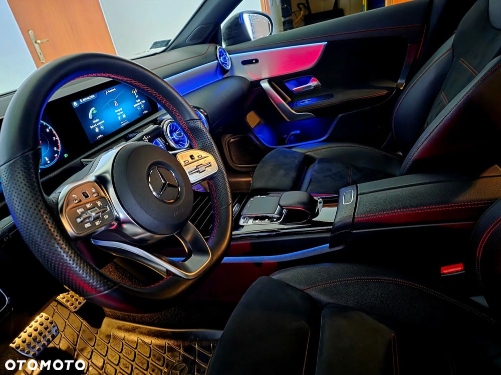 Mercedes-Benz CLA 200 4-Matic AMG Line 8G-DCT - 6