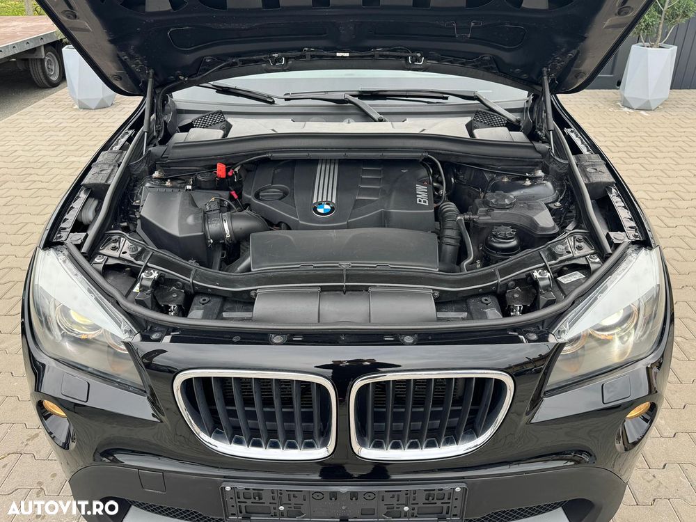 BMW X1 xDrive18d - 27