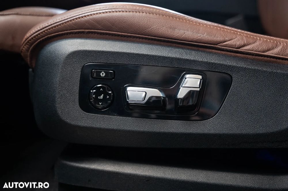 BMW X6 xDrive40d - 33