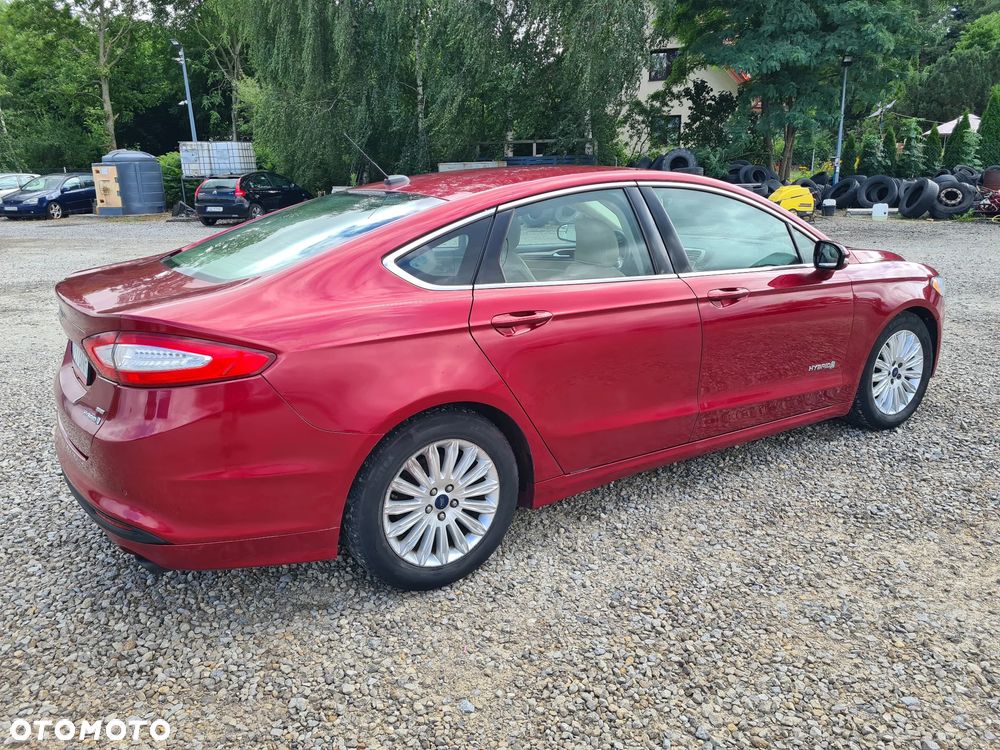 Ford Mondeo 2.0 Hybrid Titanium - 9