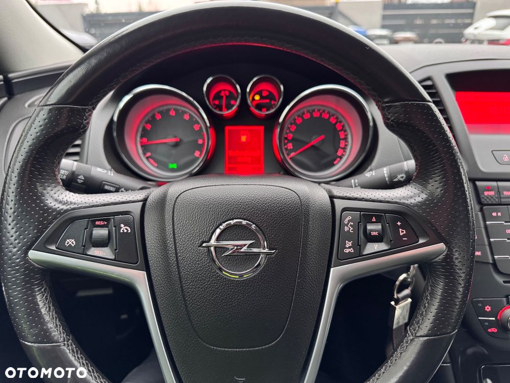 Opel Insignia 2.0 Turbo Cosmo - 30