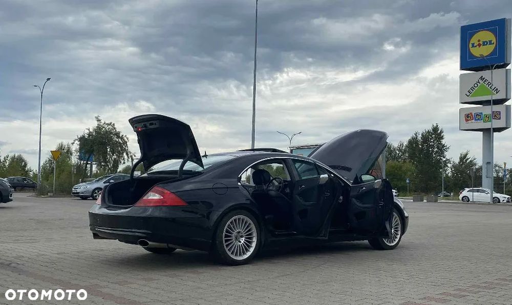 Mercedes-Benz CLS 500 - 13