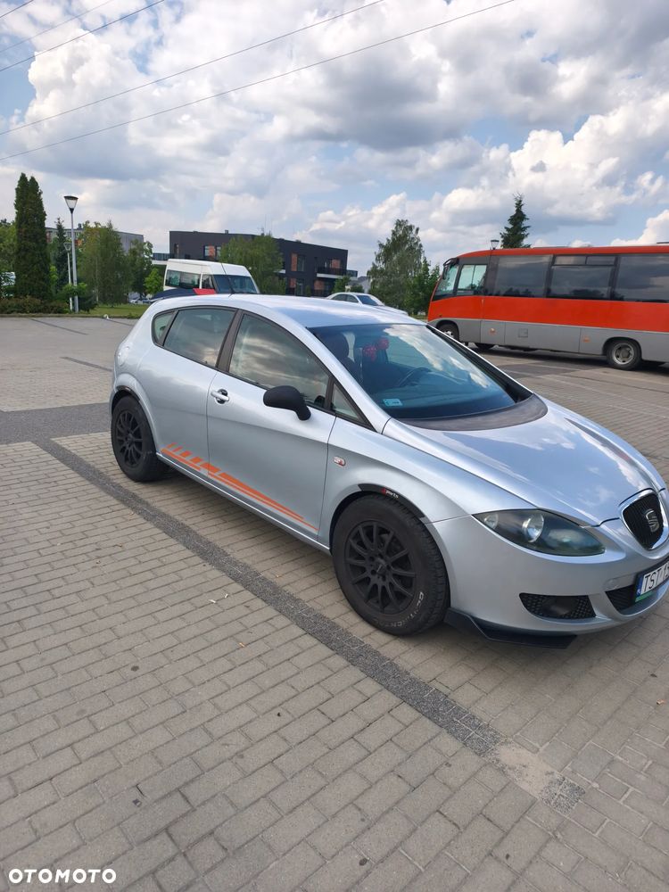 Seat Leon 2.0 TDI Stylance - 3