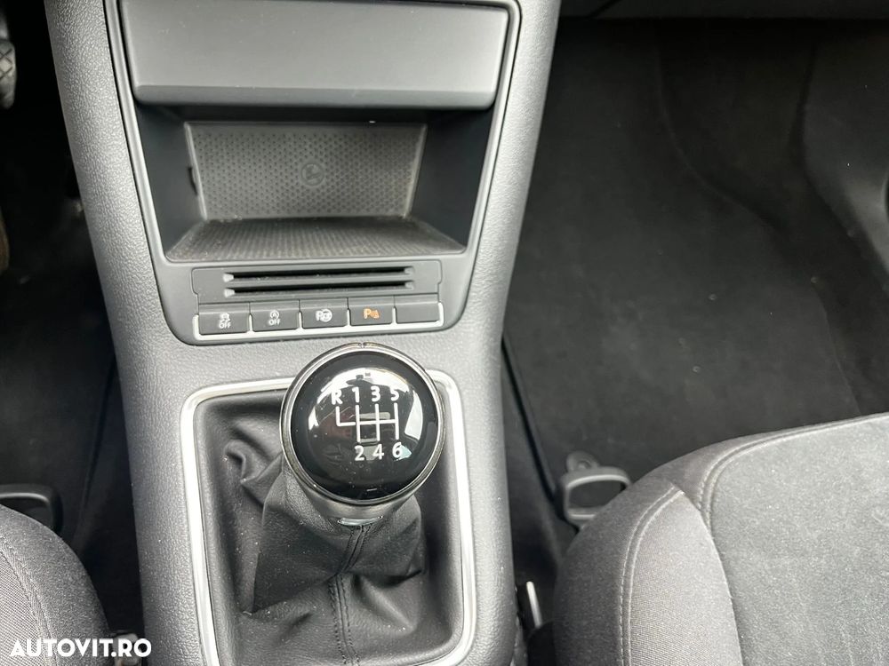 Volkswagen Tiguan - 12