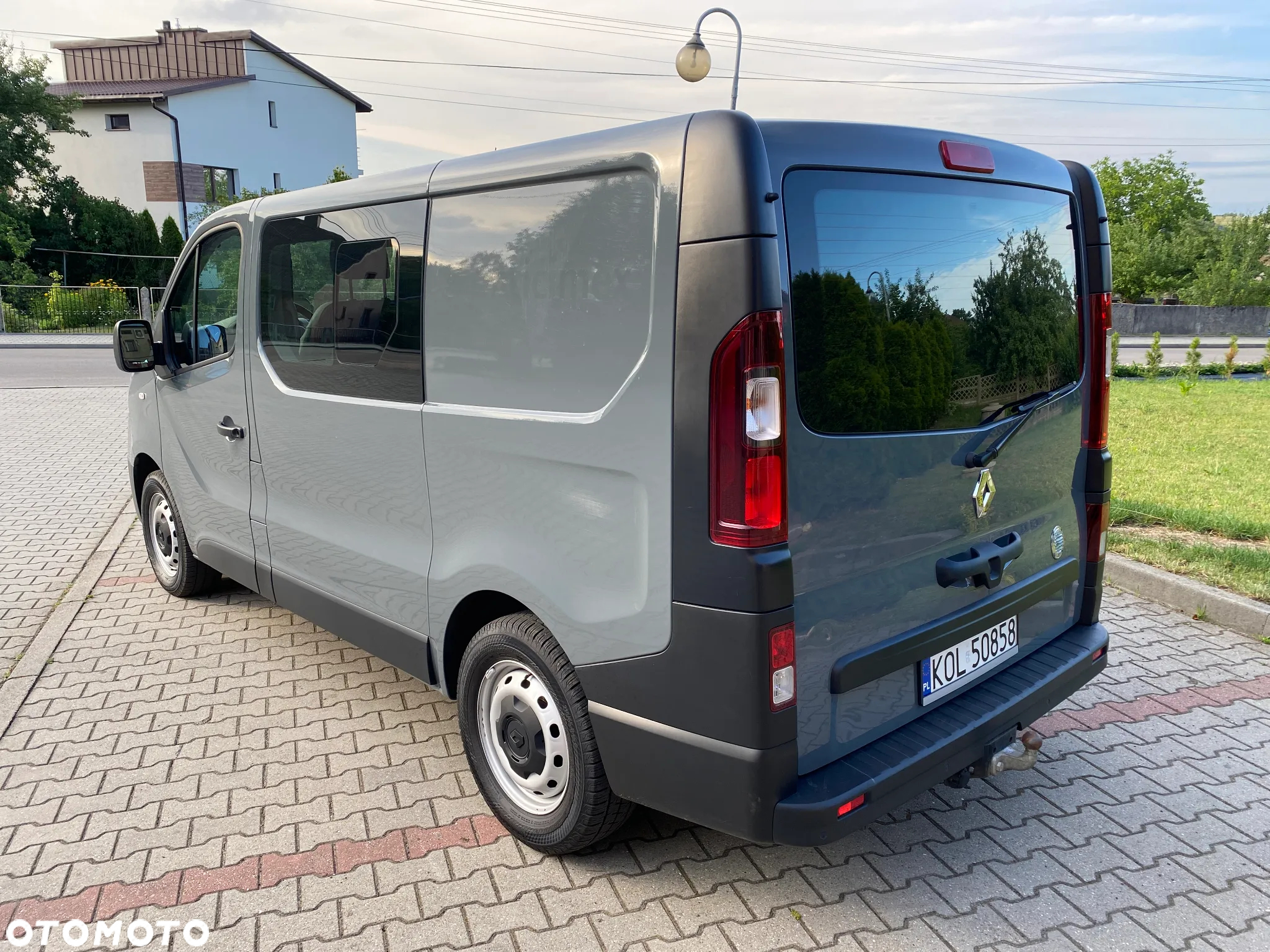 Renault Trafic 2.0 Doka 6 Osobowa Samochód Ciężarowy N1 Rejestracja 11.2021r - 3