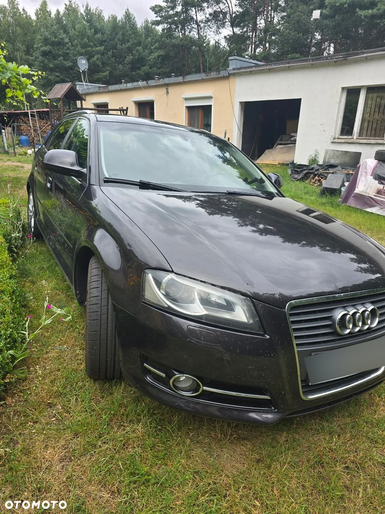 Audi A3 2.0 TDI DPF Ambiente S tronic - 2