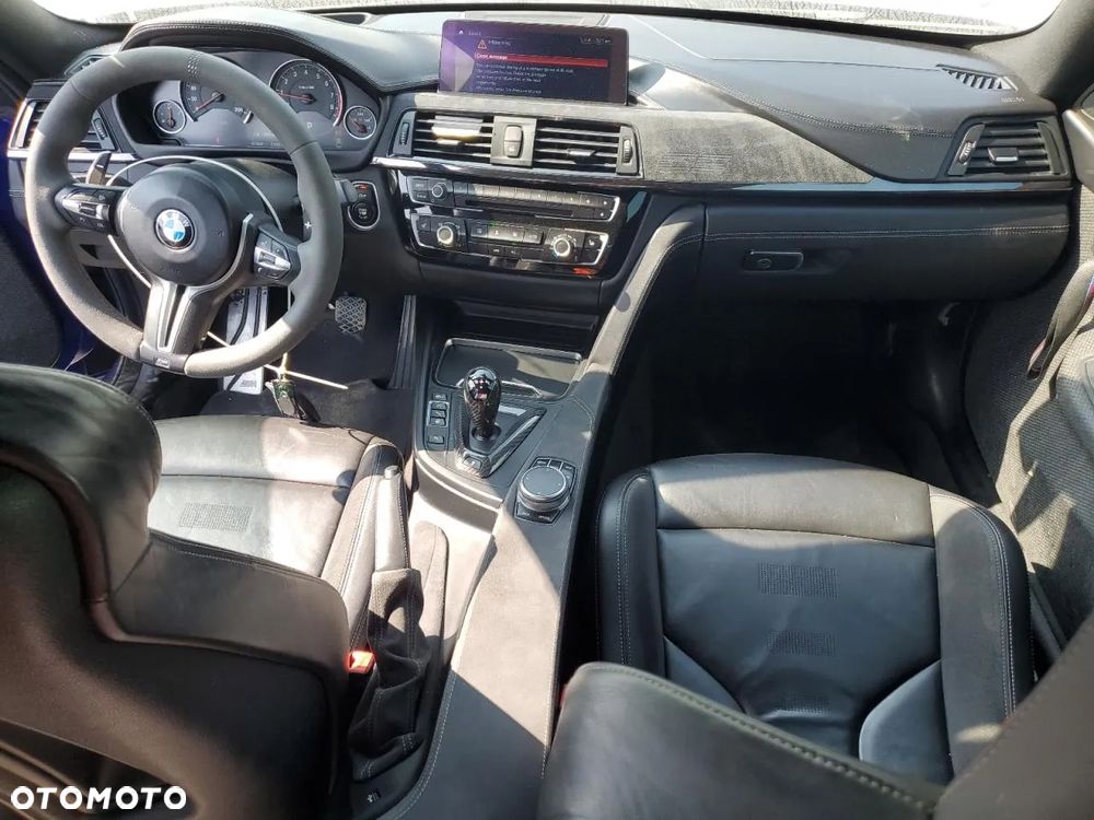 BMW M4 - 8