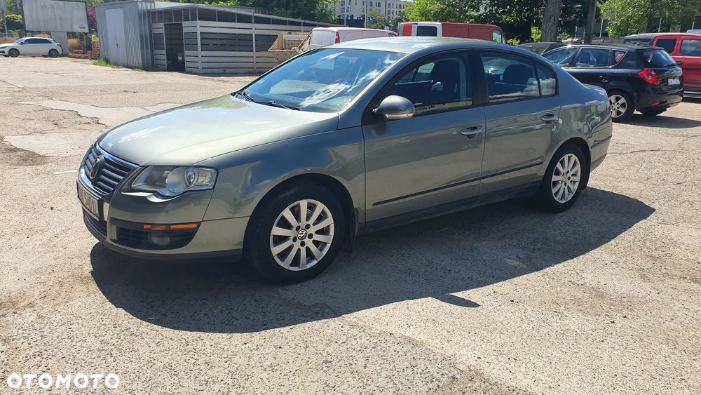 Volkswagen Passat 1.4 TSI Comfortline - 24