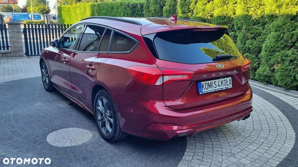 Ford Focus - 4