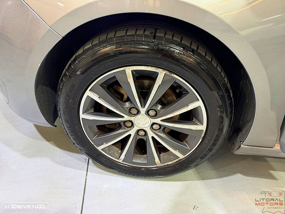 Peugeot 308 SW 1.6 e-HDi Active - 12