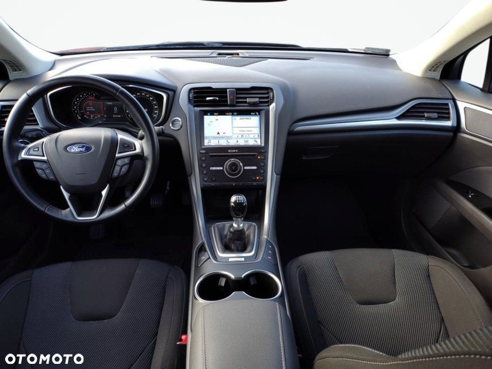 Ford Mondeo - 22