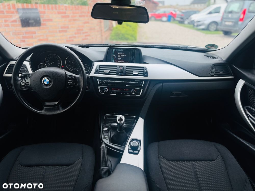 BMW Seria 3 318d DPF - 6