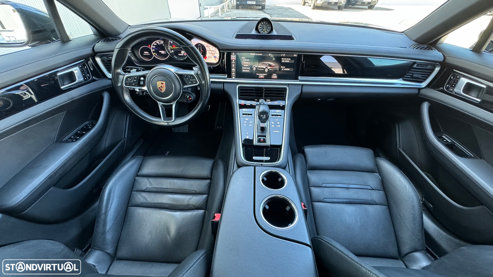 Porsche Panamera 4 E-Hybrid - 13