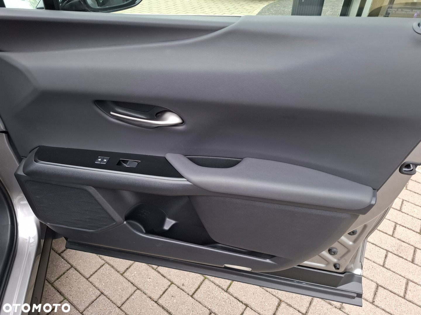 Lexus UX 250h GPF F Impression 2WD - 22