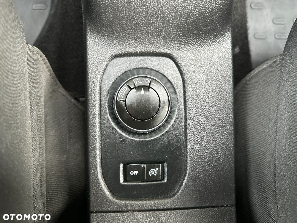 Dacia Duster 1.6 SCe Laureate 4x4 S&S - 23