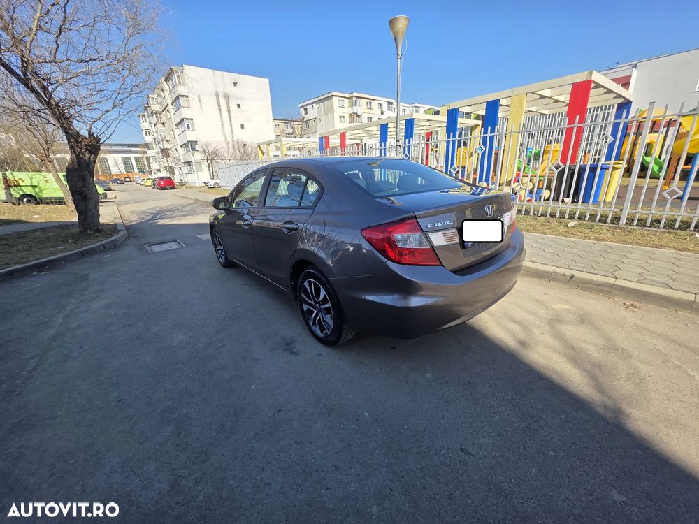 Honda Civic 1.8 MT LS - 5