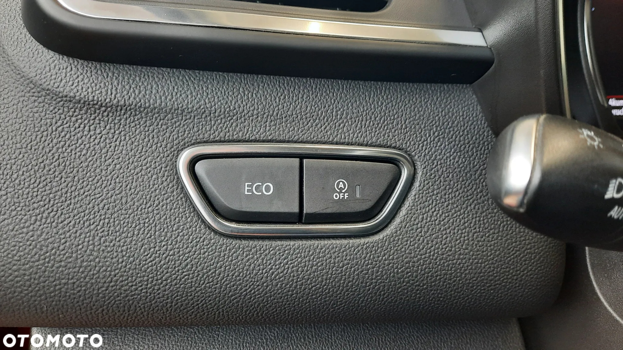 Renault Kadjar TCe 160 GPF EDC TECHNO - 21
