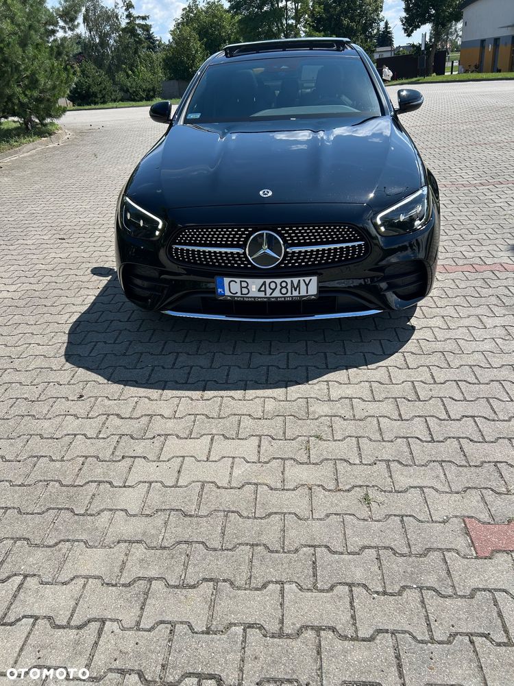 Mercedes-Benz Klasa E 200 4-Matic AMG - 17