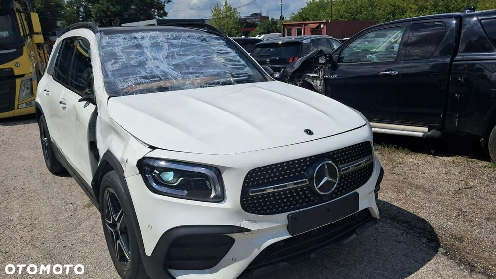 Mercedes-Benz GLB - 5