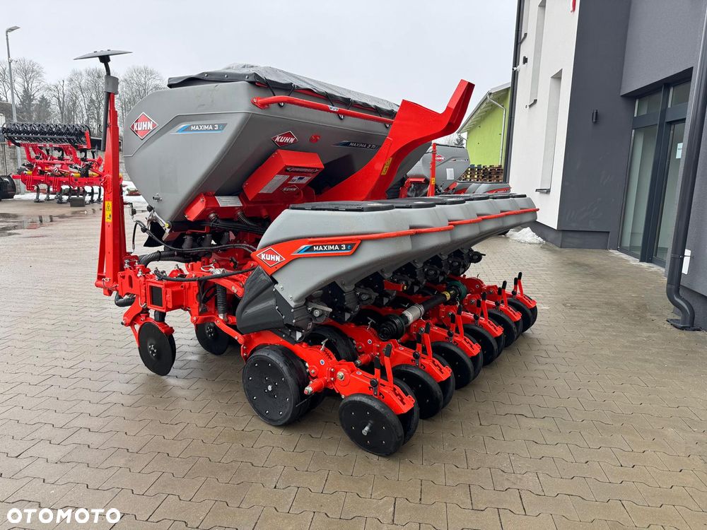 Kuhn KUHN MAXIMA 3 TI E • 2026 • 6 RZĘDÓW • ELEKTRYCZNY WYSIEW • ISOBUS • FABRYCZNIE NOWY - 9
