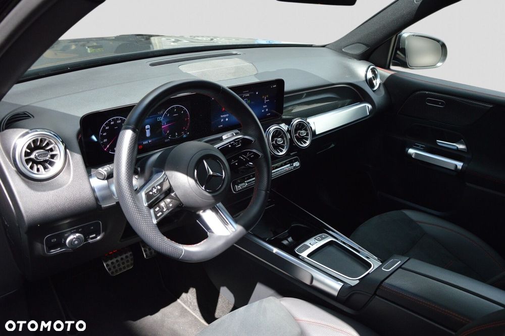Mercedes-Benz GLB 220 d 4-Matic AMG Line 8G-DCT - 13