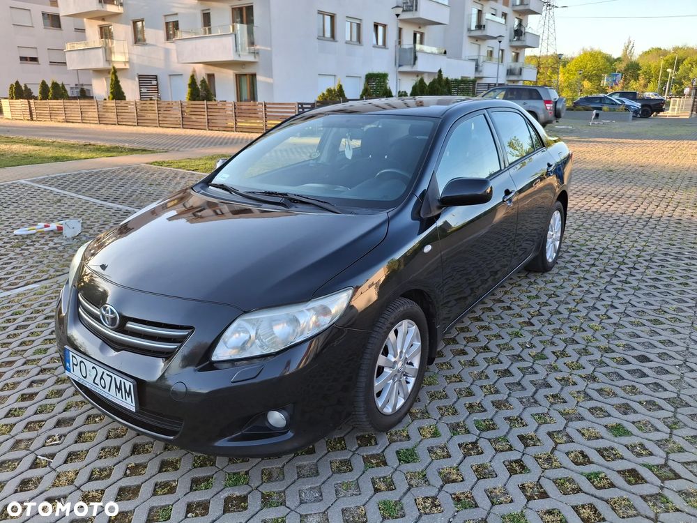Toyota Corolla 1.6 Luna - 1