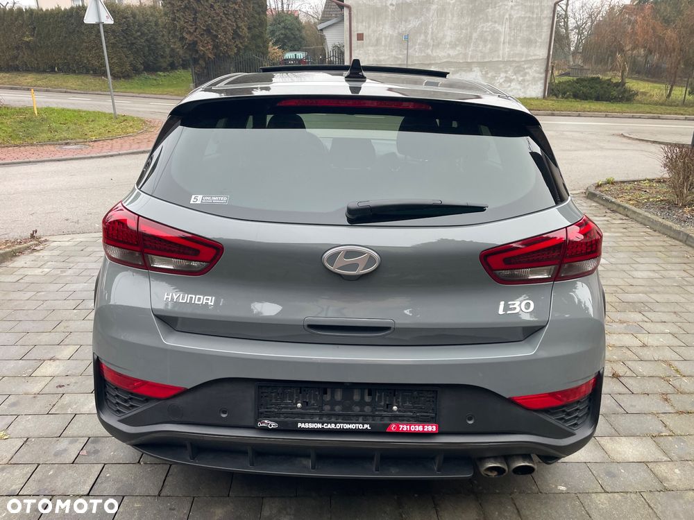 Hyundai i30 1.5 T-GDI 48V-Hybrid DCT N-Line - 9