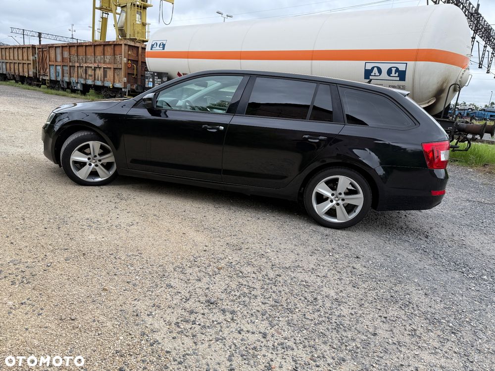 Skoda Octavia - 10