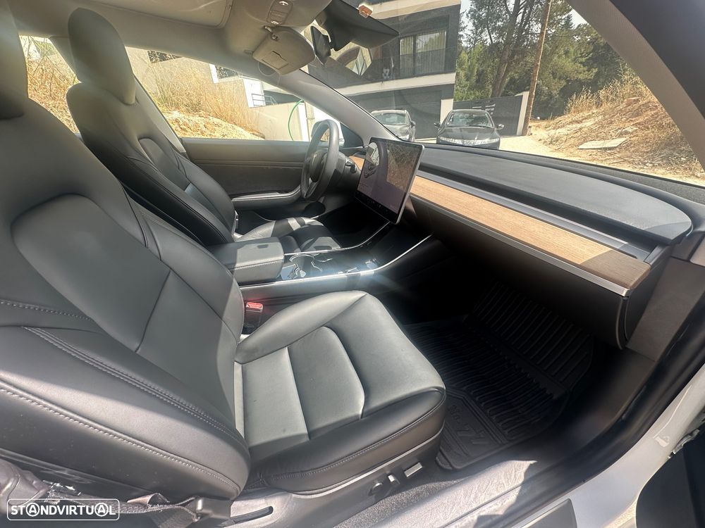 Tesla Model 3 Standard Range Plus RWD - 5