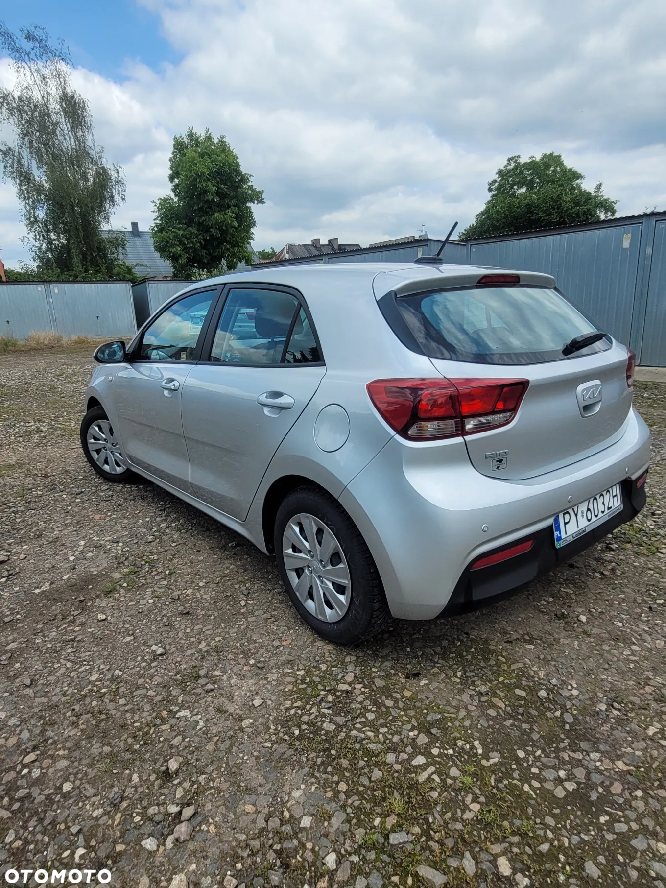 Kia Rio 1.2 L Business Line - 3
