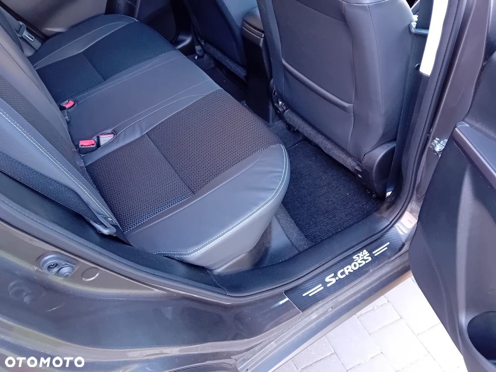 Suzuki SX4 S-Cross 1.4 SHVS Premium Plus SP 4WD - 16