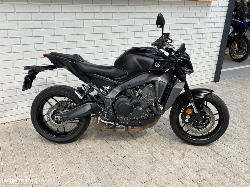 Yamaha MT-09 Y-AMT - 4
