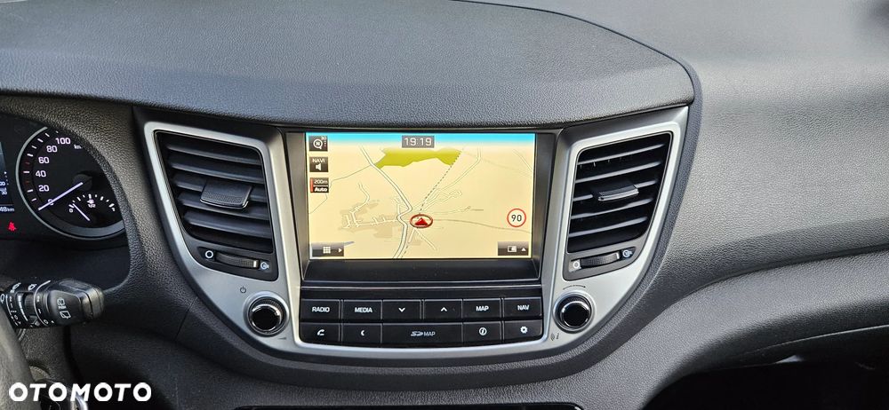 Hyundai Tucson 1.6 GDI BlueDrive Comfort 2WD - 28