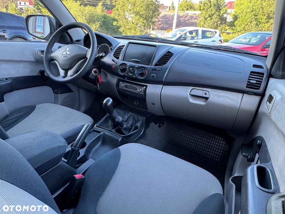 Mitsubishi L200 2.5 DID DC Invite - 9